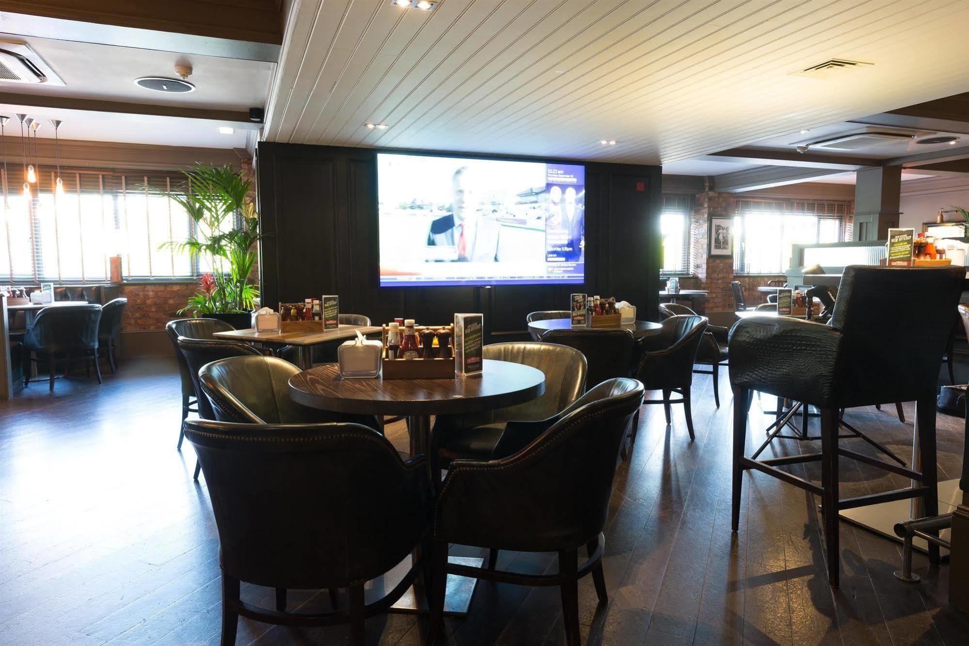 Village Hotel Σόλιχαλ Εξωτερικό φωτογραφία